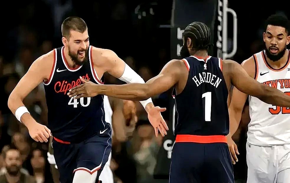 爱游戏sports-快船对阵热火焦点战场揭晓双方谁将取得优势呢  第2张